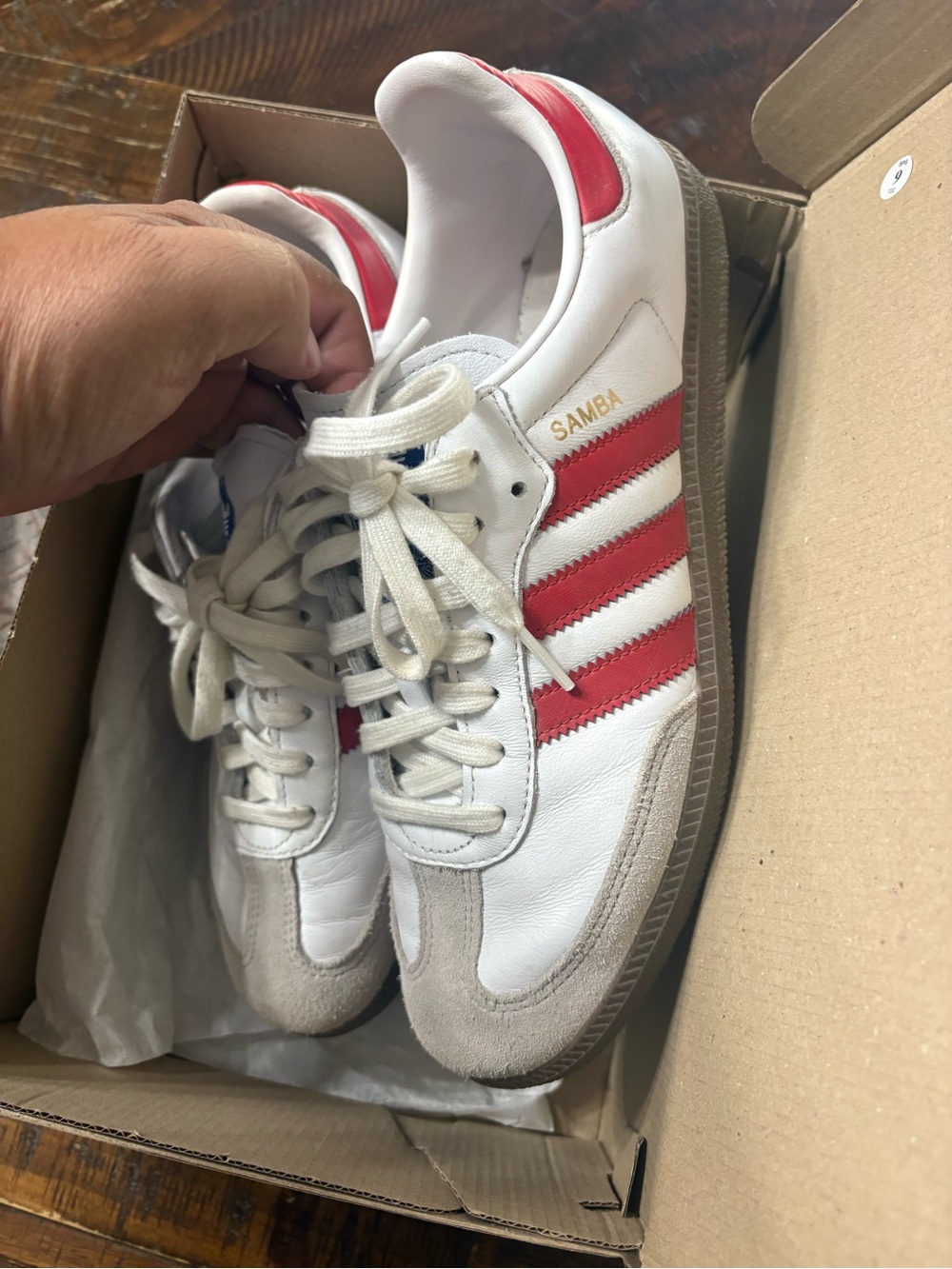 adidas Samba White Sneakers with Red Stripes men’s size 8